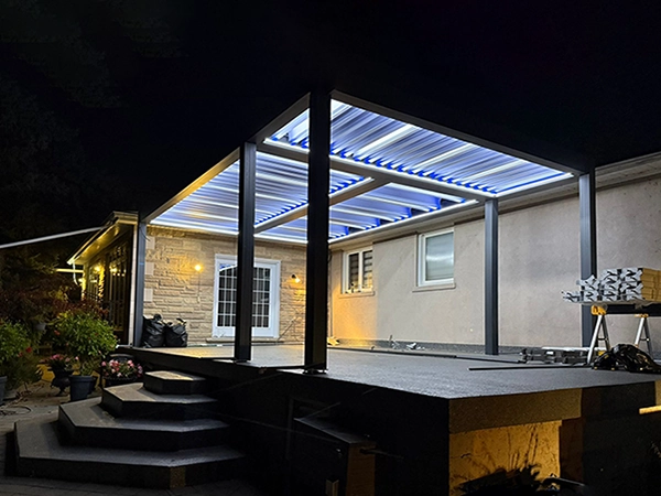 louvers dual-color lighting